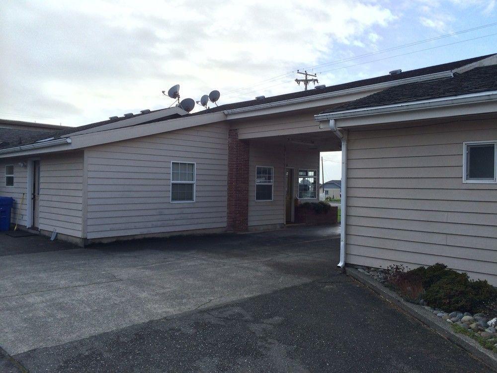 Azalea Lodge Gold Beach Exterior photo